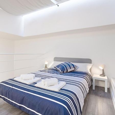Exclusive Loft Crocetta - Free Private Parking & Wi-Fi - 5 Min To Metro Nizza - Ac Villa Turin Luaran gambar