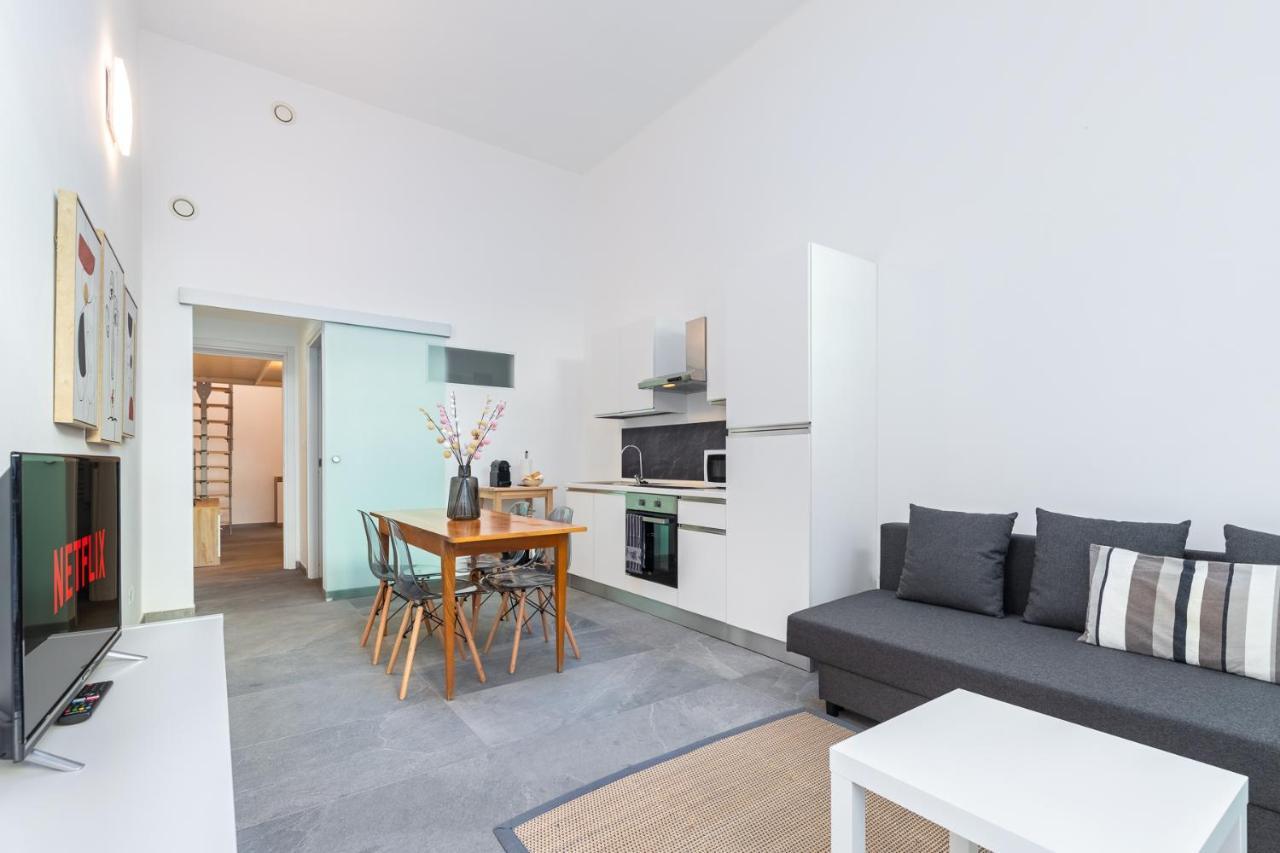 Exclusive Loft Crocetta - Free Private Parking & Wi-Fi - 5 Min To Metro Nizza - Ac Villa Turin Luaran gambar