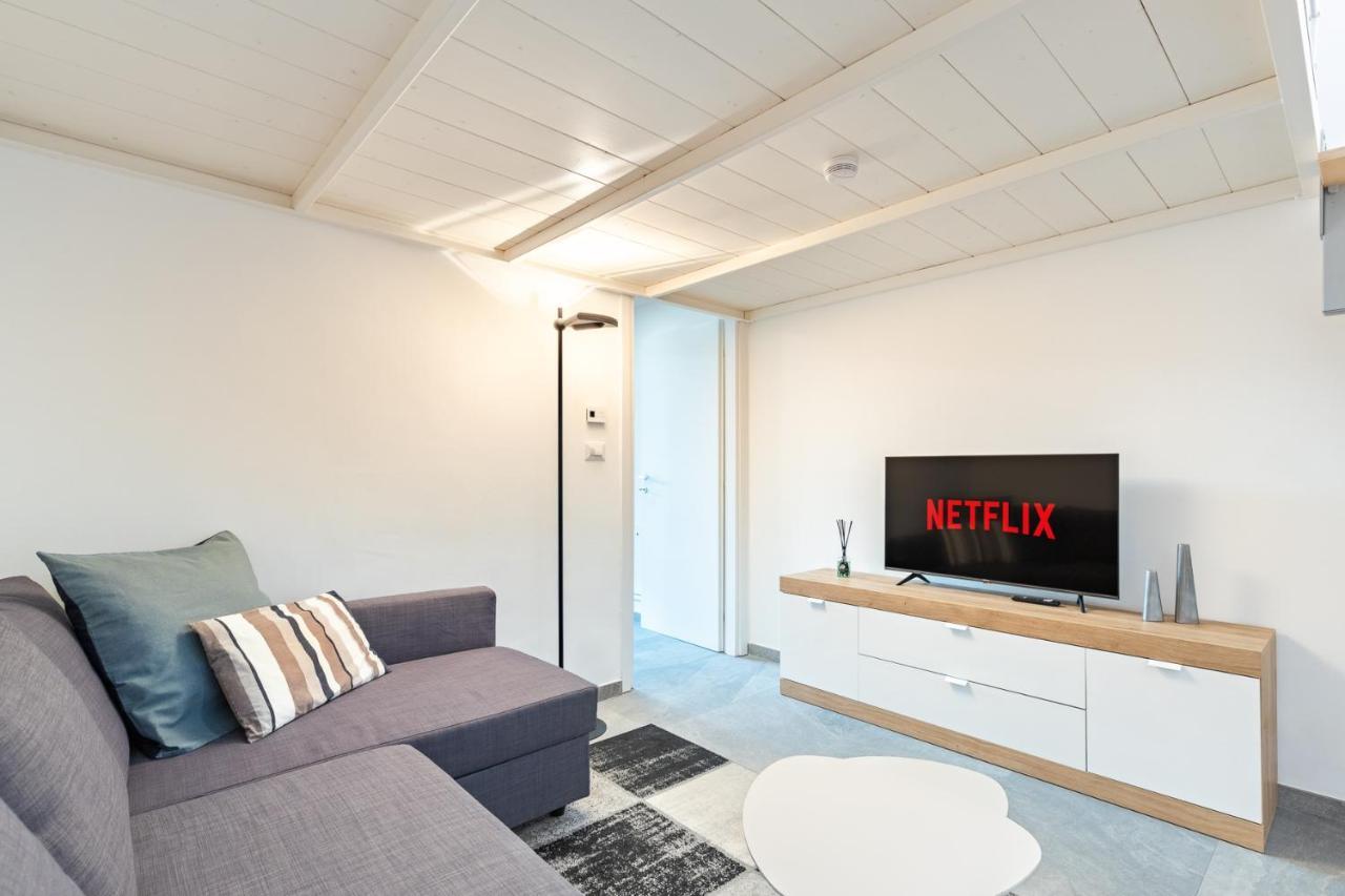 Exclusive Loft Crocetta - Free Private Parking & Wi-Fi - 5 Min To Metro Nizza - Ac Villa Turin Luaran gambar